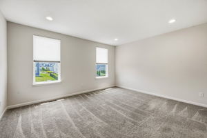  Photo 31