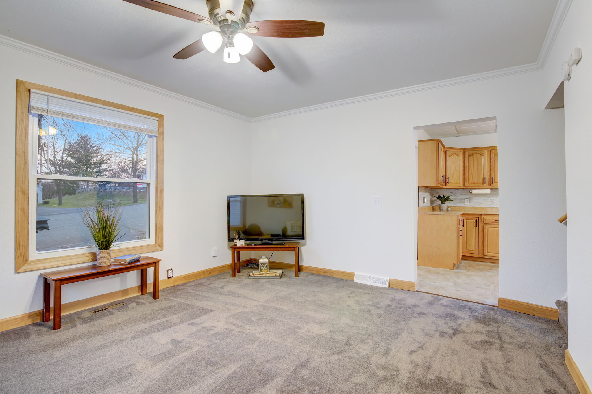 W Prospect Ave-015