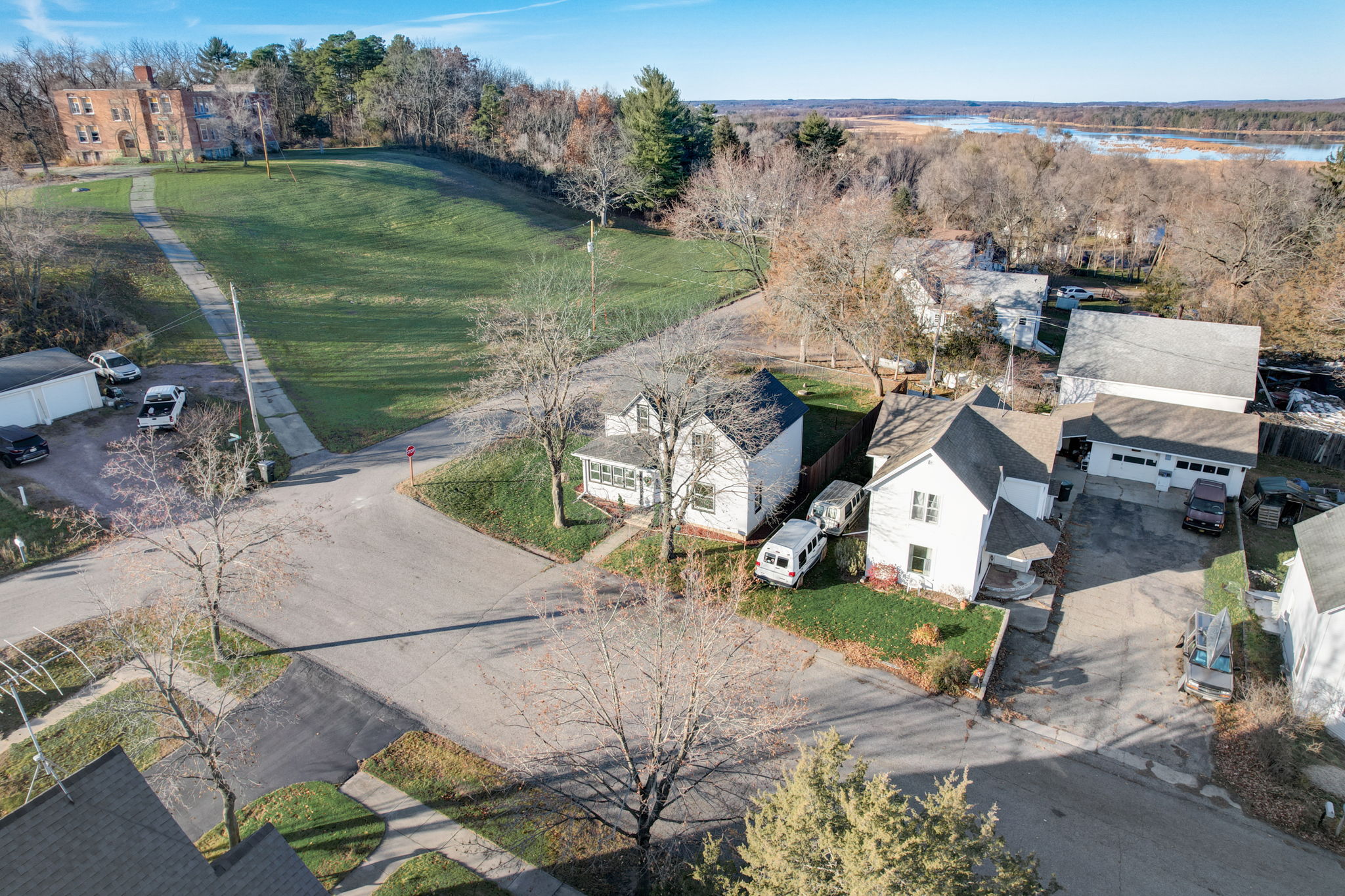 W Prospect Ave-075