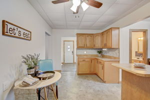 W Prospect Ave-018