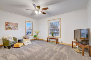W Prospect Ave-011