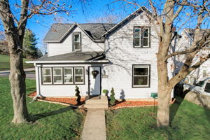 W Prospect Ave-068