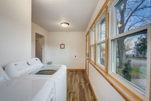 W Prospect Ave-010
