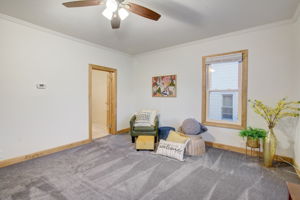 W Prospect Ave-012