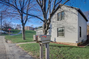 W Prospect Ave-004