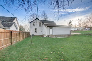 W Prospect Ave-065