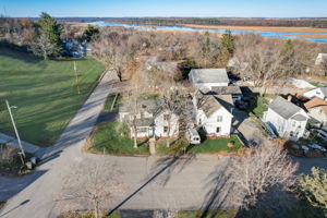 W Prospect Ave-076