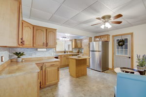 W Prospect Ave-016