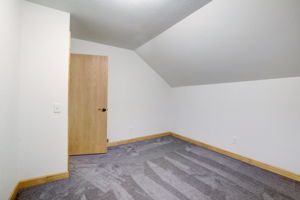 W Prospect Ave-049