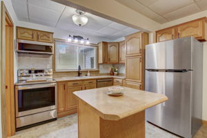 W Prospect Ave-021