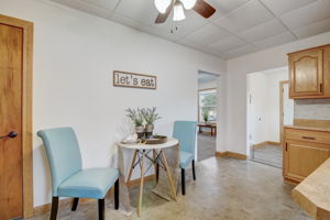 W Prospect Ave-019