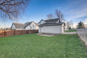 W Prospect Ave-063