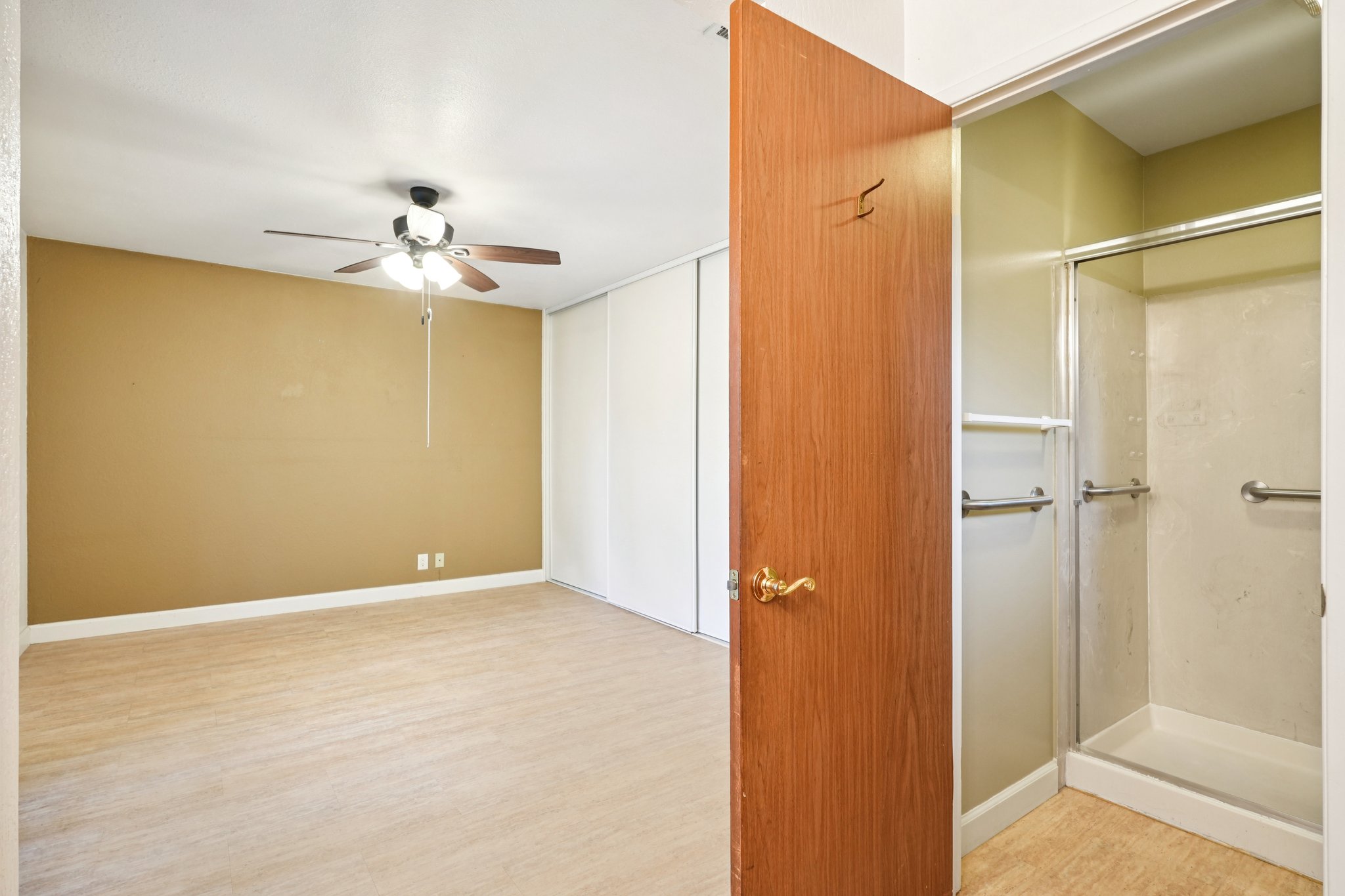 Woodside Cir-S0602-026.jpg