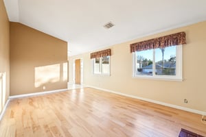 Woodside Cir-S0602-004.jpg