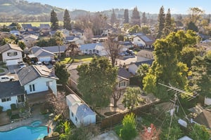 Woodside Cir-S0602-040.jpg