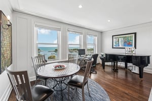 3240 N Lake Shore Dr_006.jpg