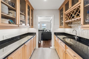 3240 N Lake Shore Dr_013.jpg