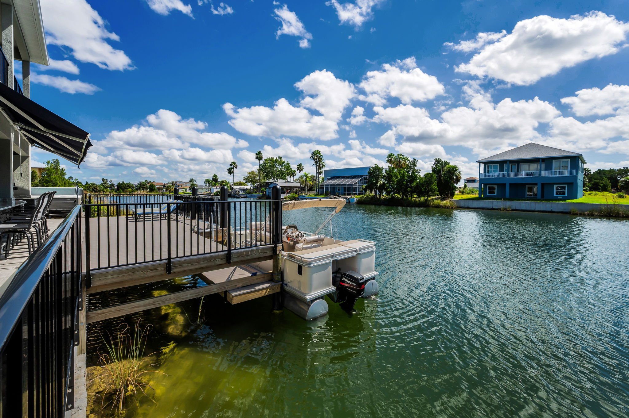 Dock2