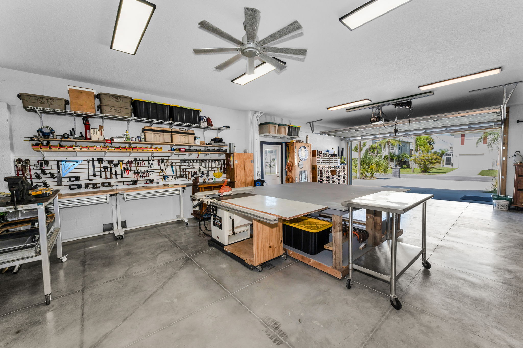 Garage1