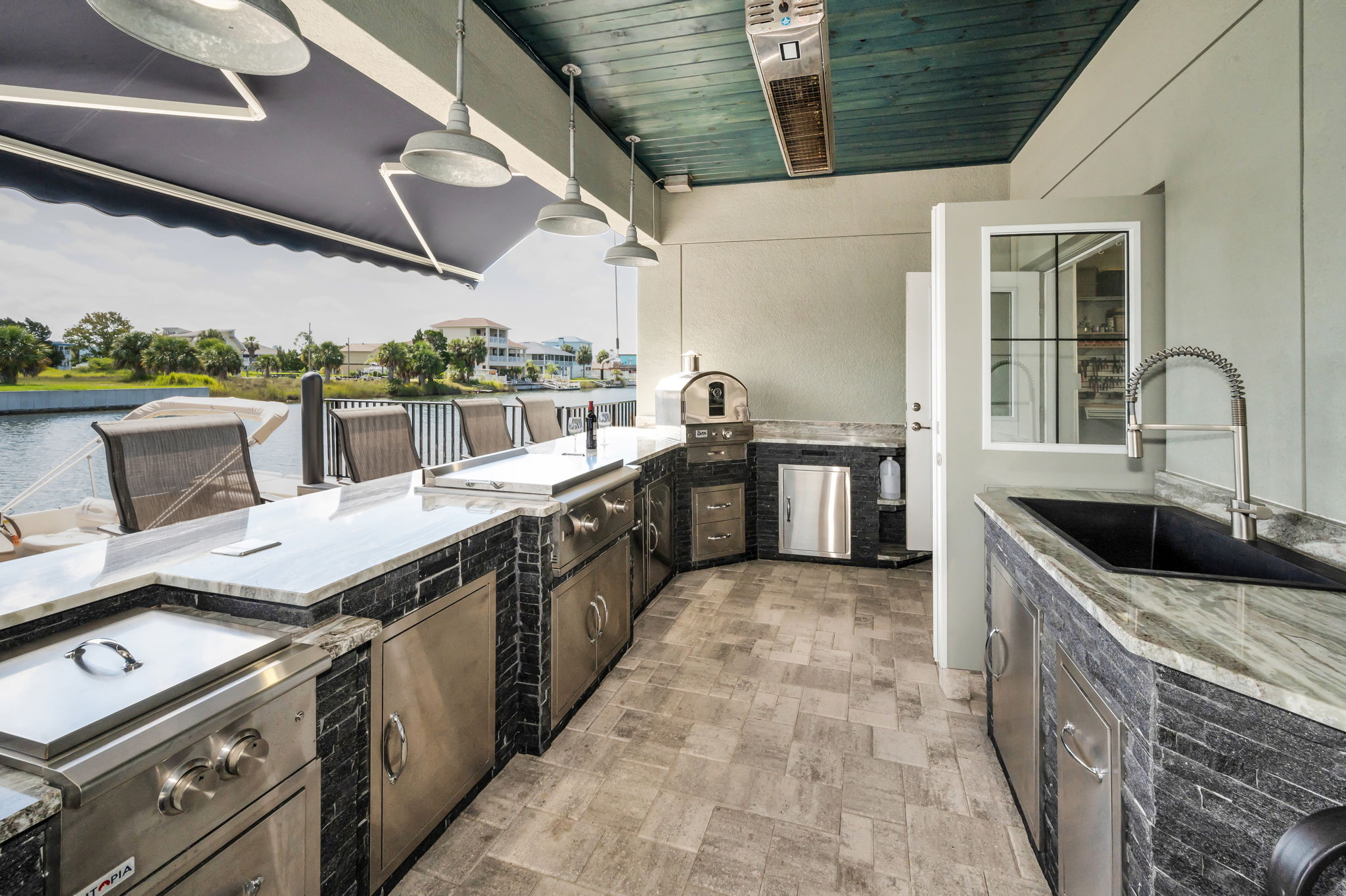 Outdoor Grill1