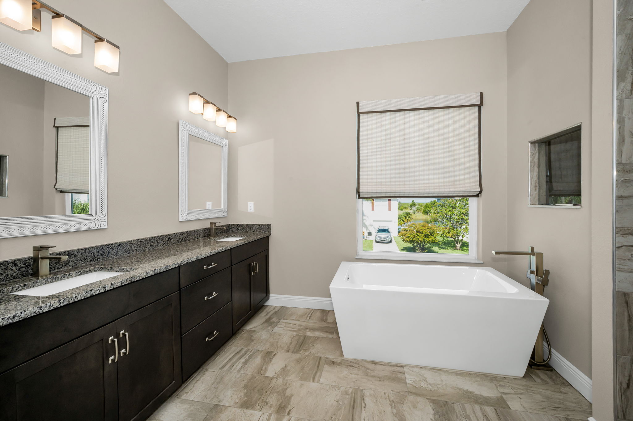 Primary Bathroom1a