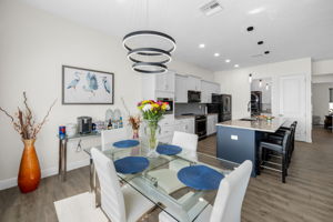 Dining Room4