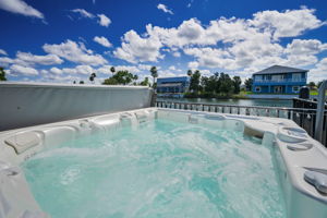 Hot Tub4