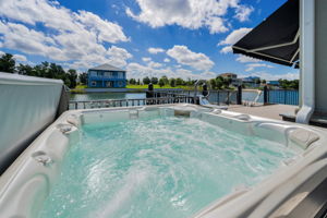 Hot Tub6