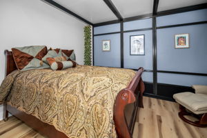 Lower Level Guest Quarterse