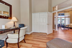 Bedroom/Office
