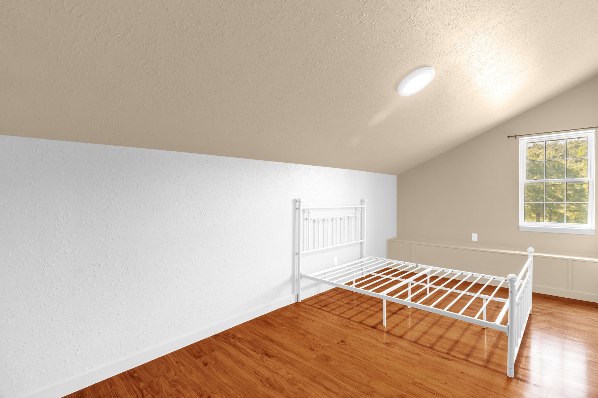 3243 Hauser Rd-20