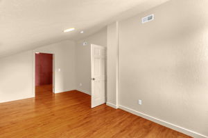 3243 Hauser Rd-16