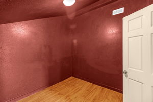 3243 Hauser Rd-17
