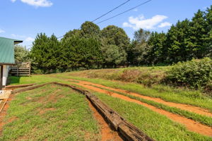 3243 Hauser Rd-34