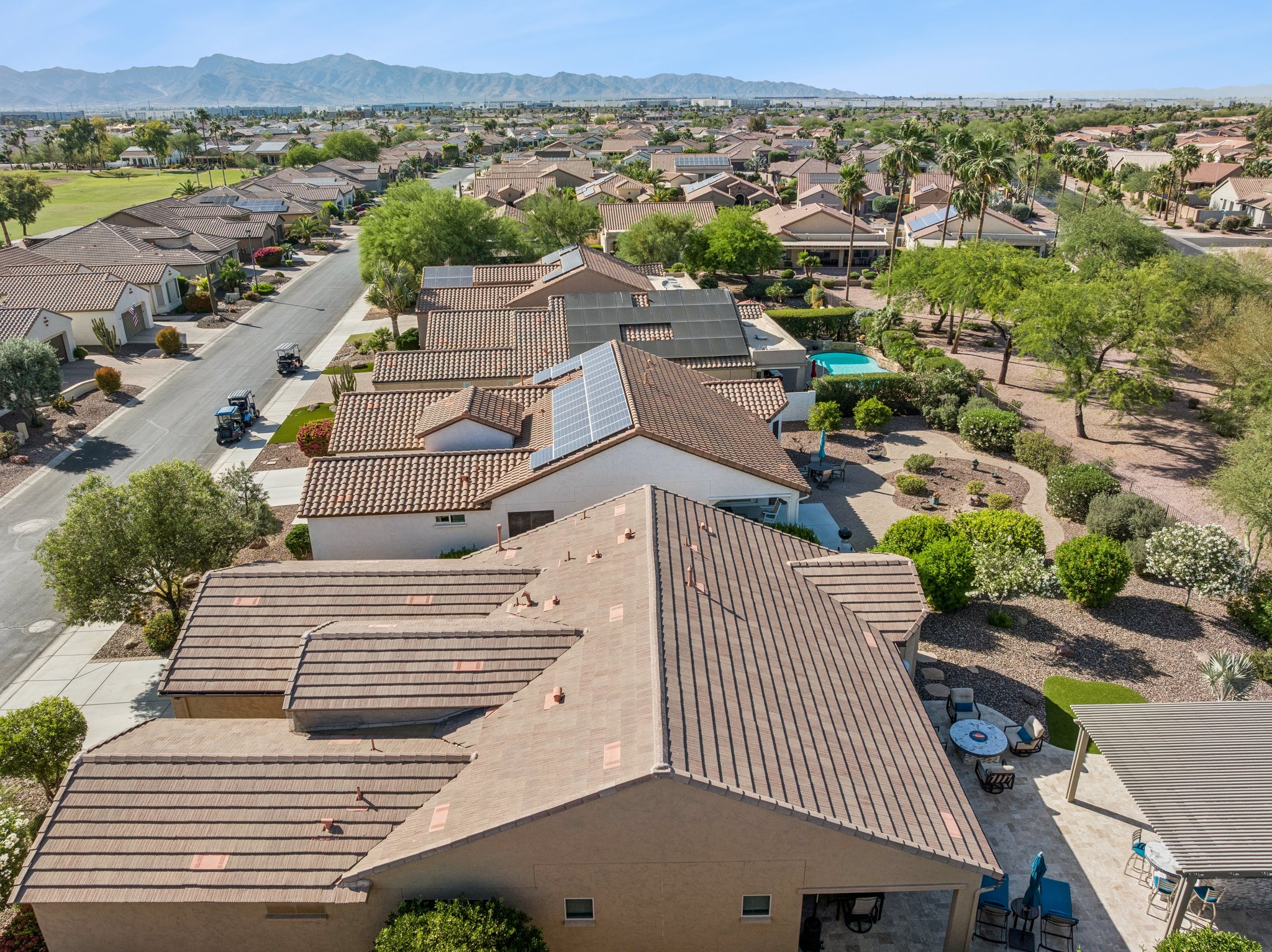 3245 N 163rd Dr - 013.jpg