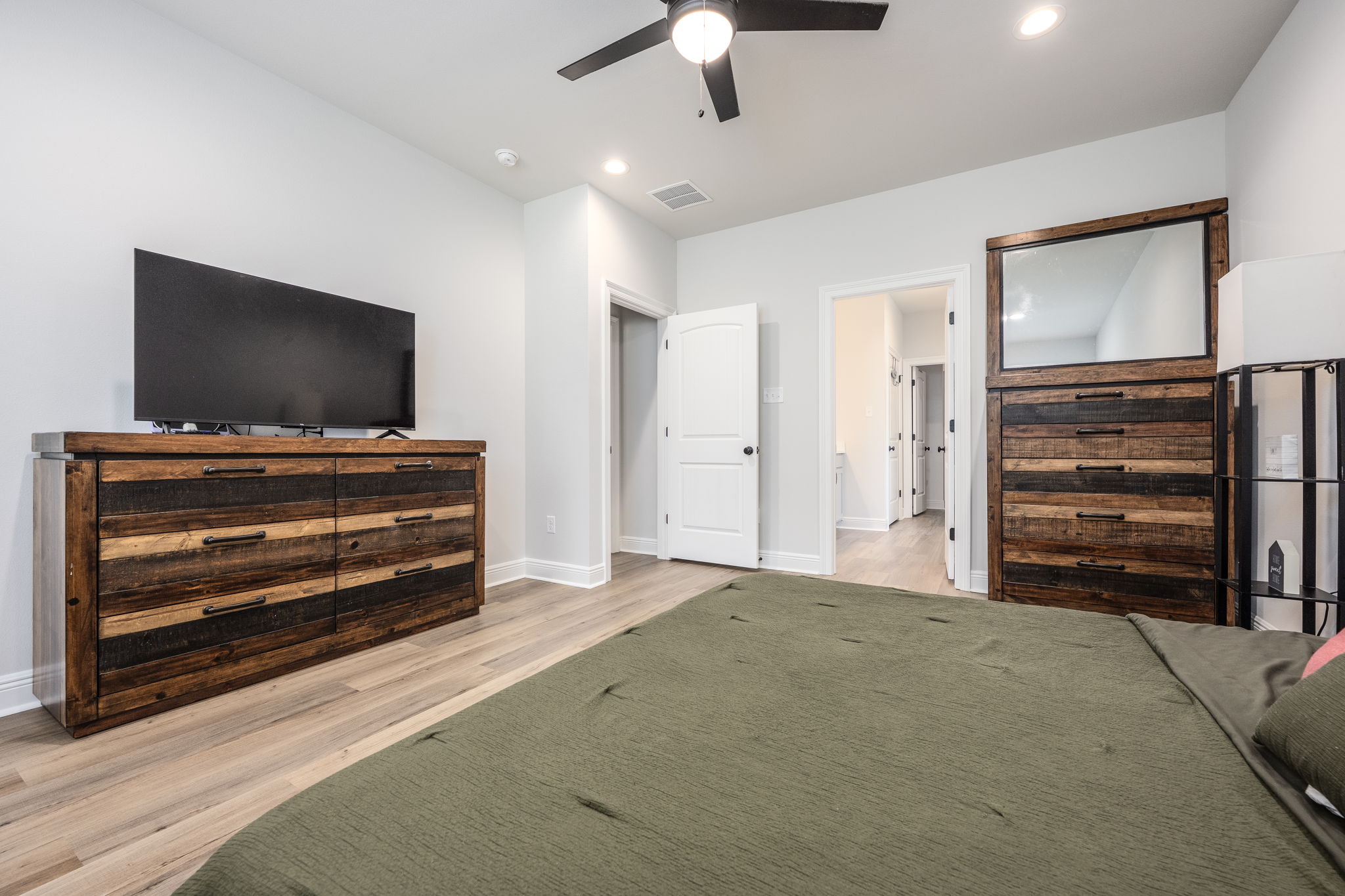 3248 Mountain Laurel Trl-Cantonment-19