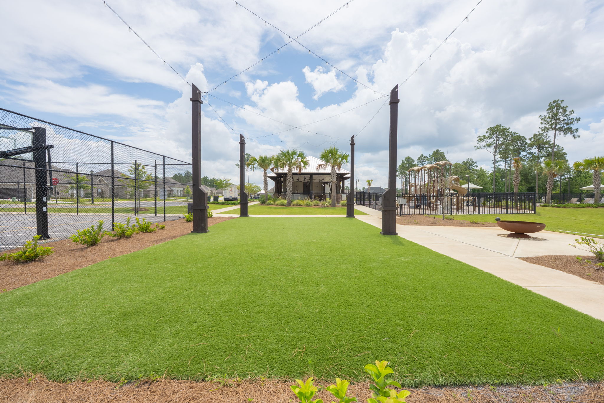 3248 Mountain Laurel Trl-Cantonment-73