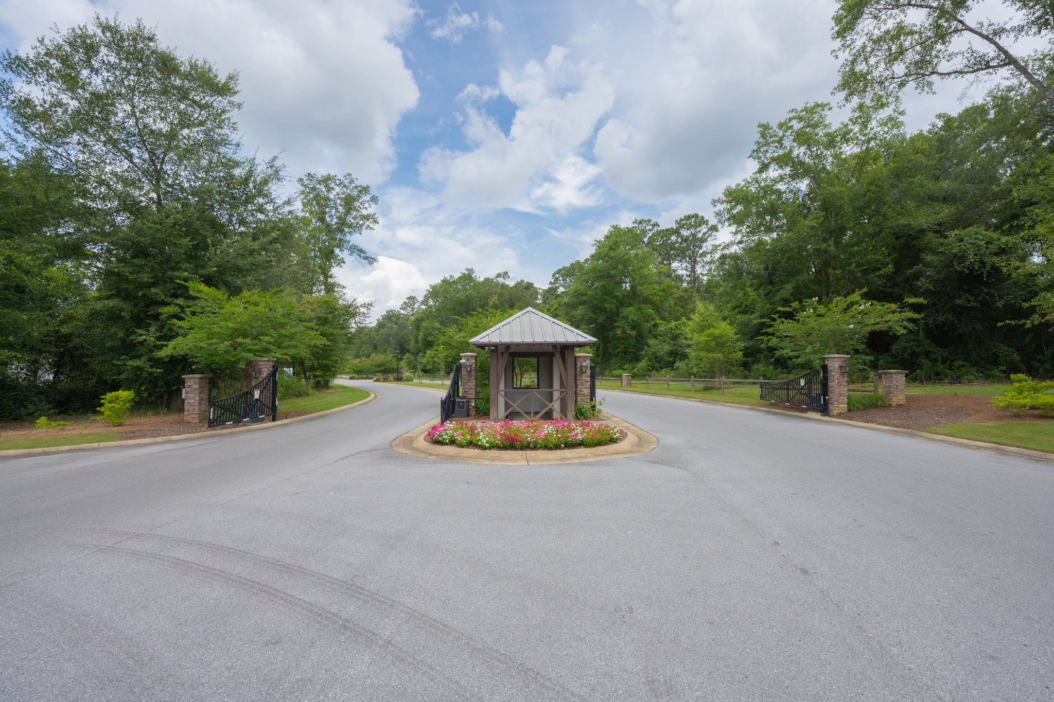 3248 Mountain Laurel Trl-Cantonment-80