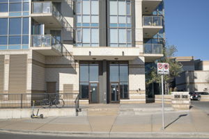  Photo 0