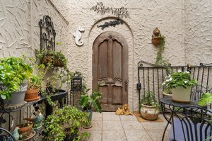  Photo 24