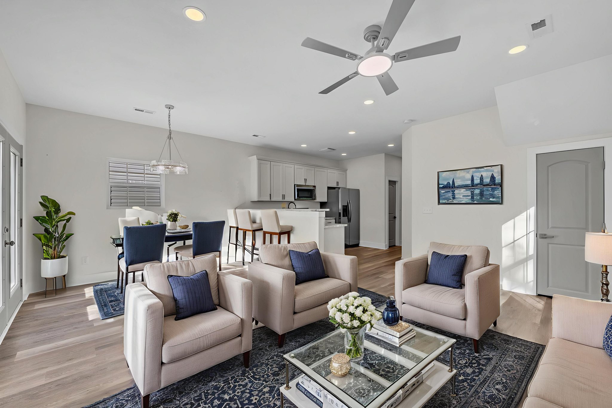 dsc_2094 virtually staged.jpeg