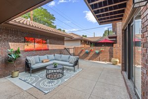 Spacious back patio