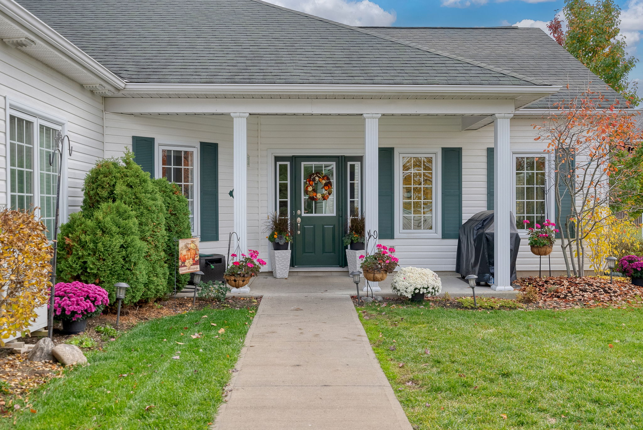 Densmore Rd unit 1104 Cobourg InsideOut Media