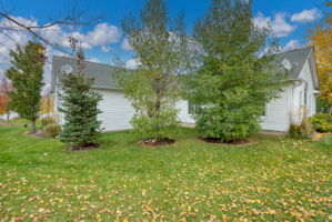 325 Densmore Rd, Cobourg, ON K9A 4J9, Canada Photo 21