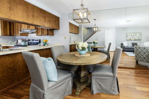  325 Eastgate Ln, Martinez, CA 94553, US Photo 6