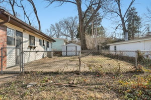 Holiday Hill Dr-S2702-003.jpg