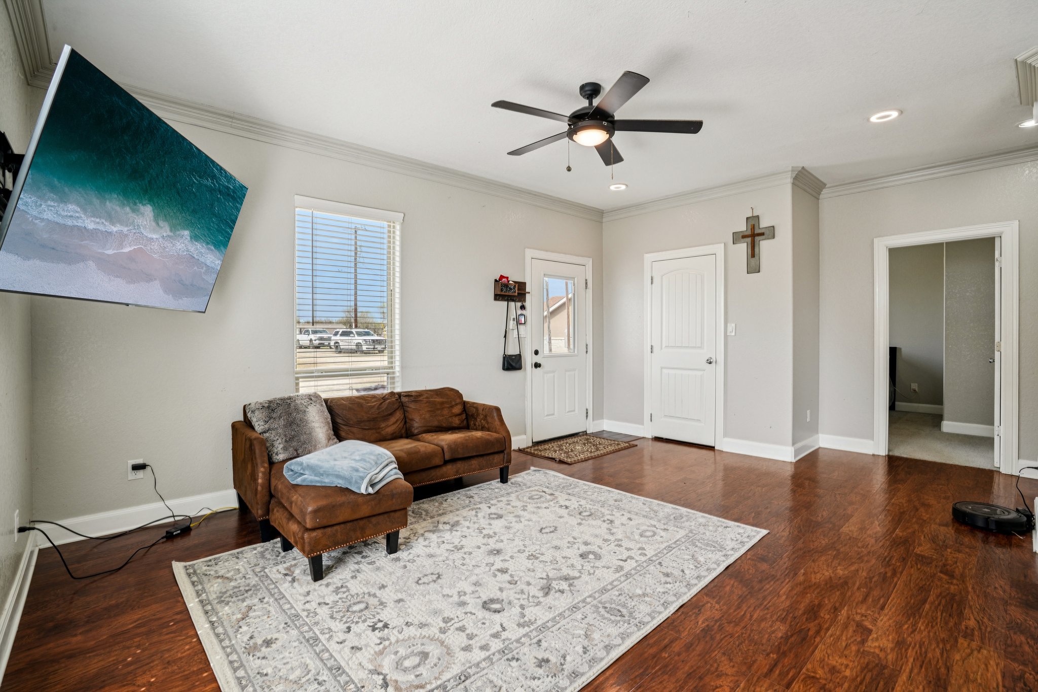 Las Palomas Dr-S0703-007.jpg