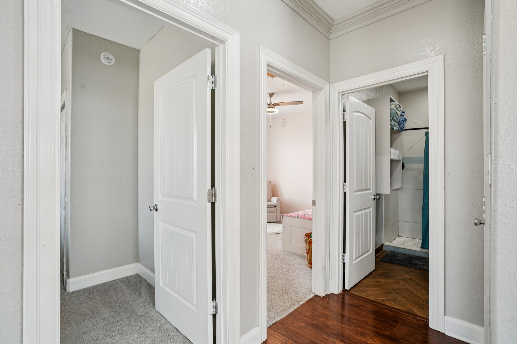 Las Palomas Dr-S0703-013.jpg