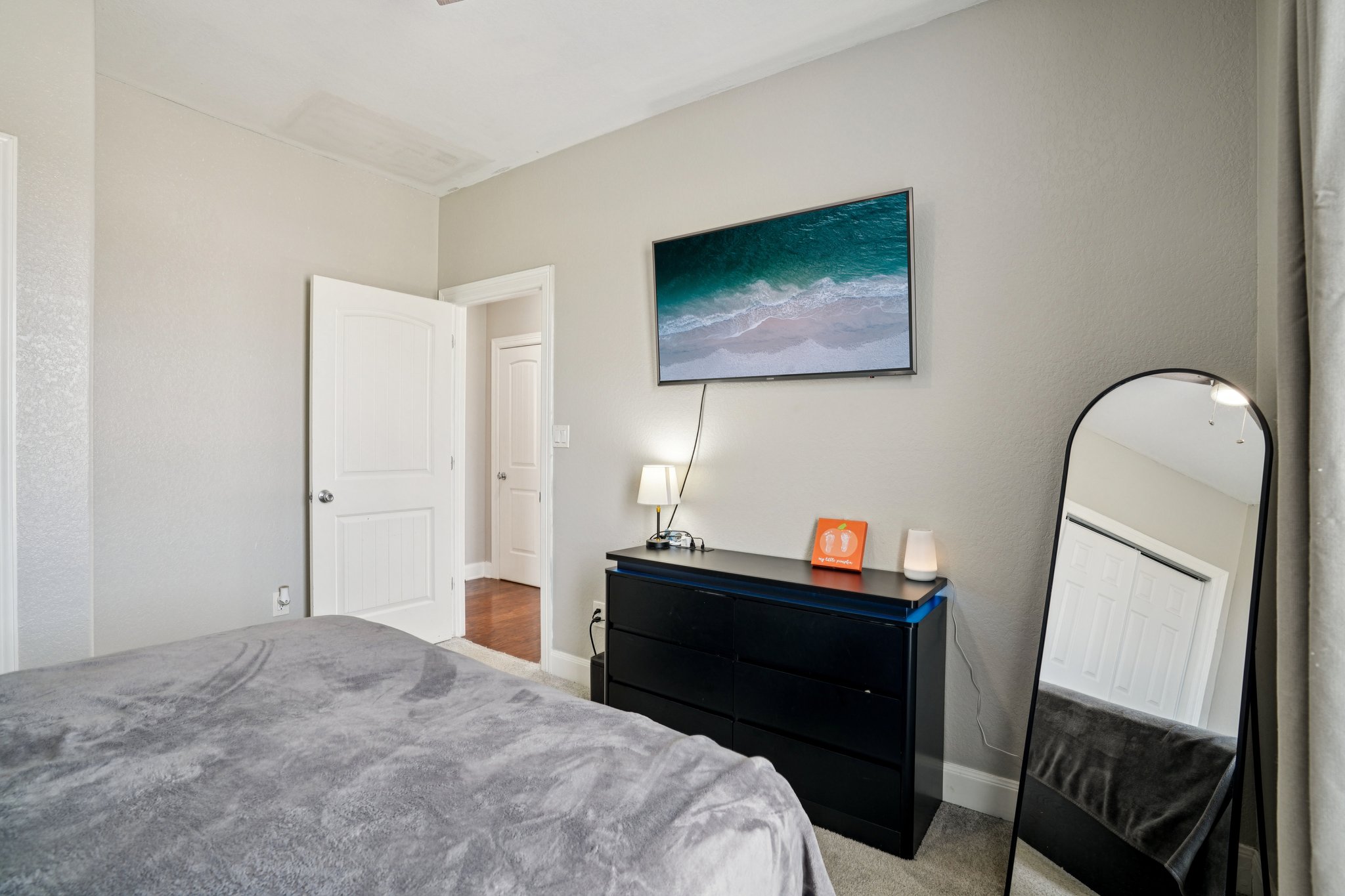 Las Palomas Dr-S0703-015.jpg