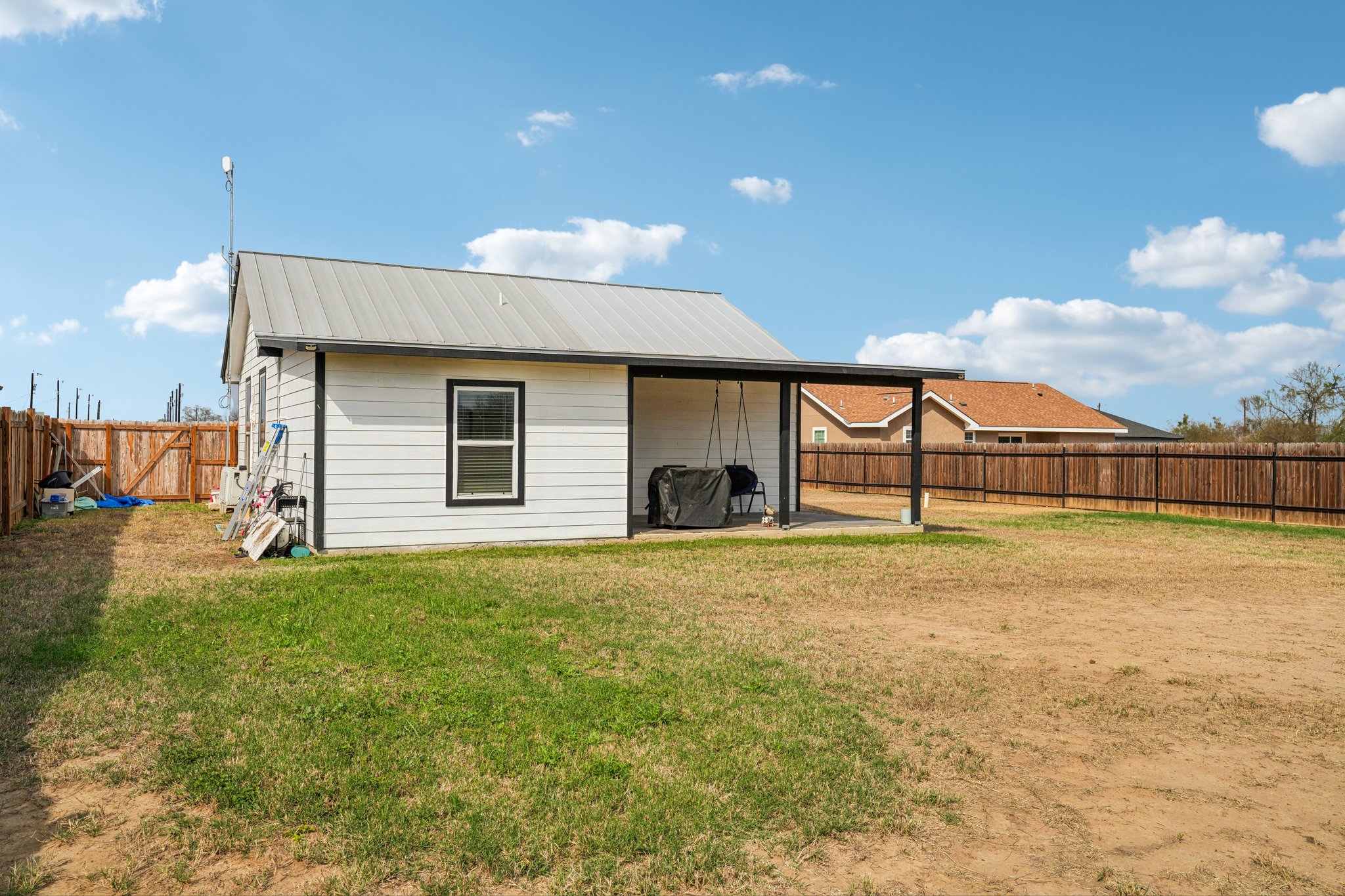 Las Palomas Dr-S0703-028.jpg